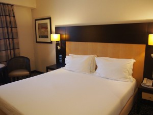 hotel-room-652722_640